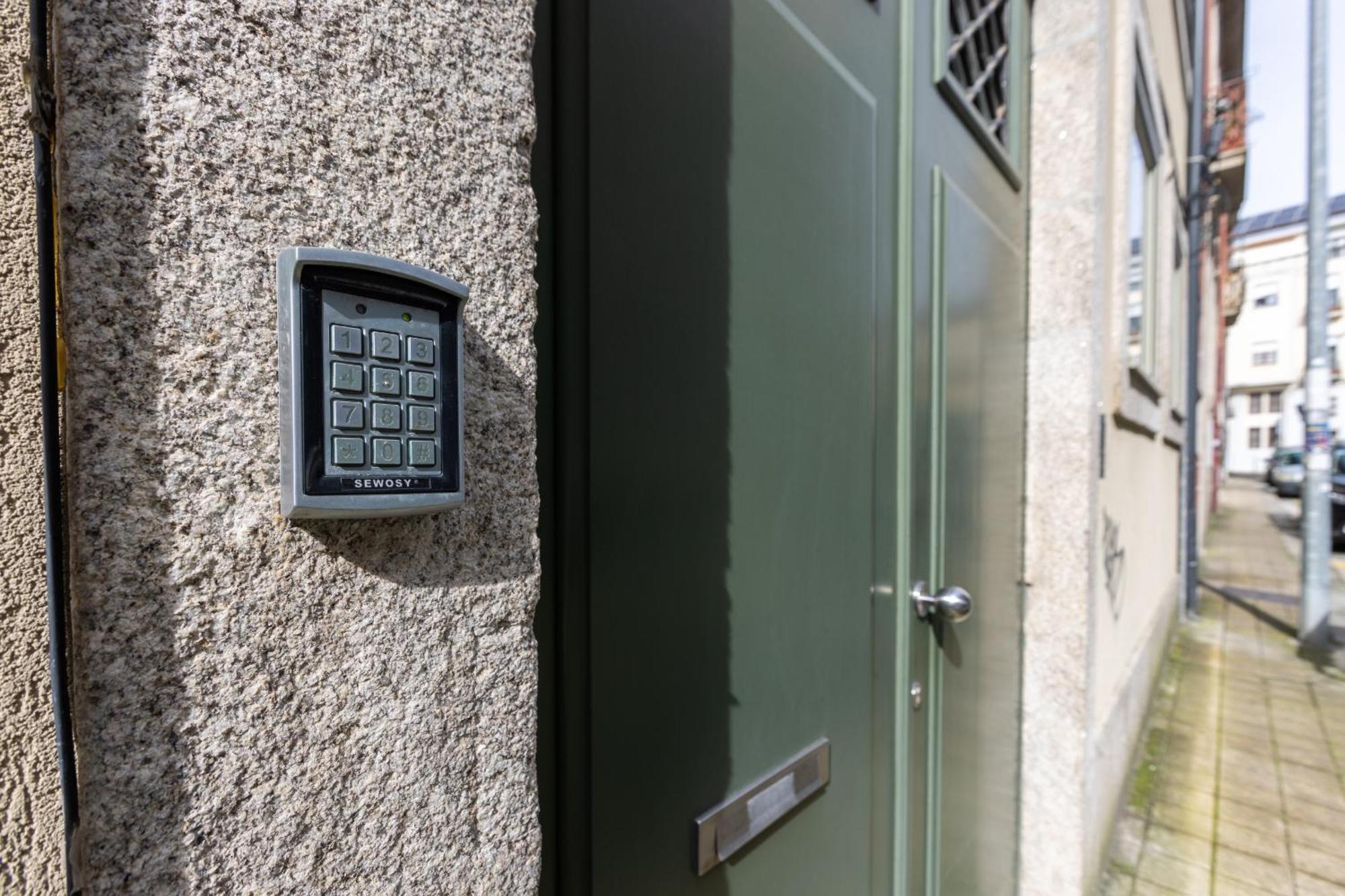 Apartamento Industrial Cozy Loft Downtown Oporto Exterior foto